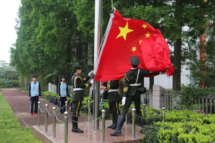 升旗仪式丨"时代新青年,青春梦飞扬"